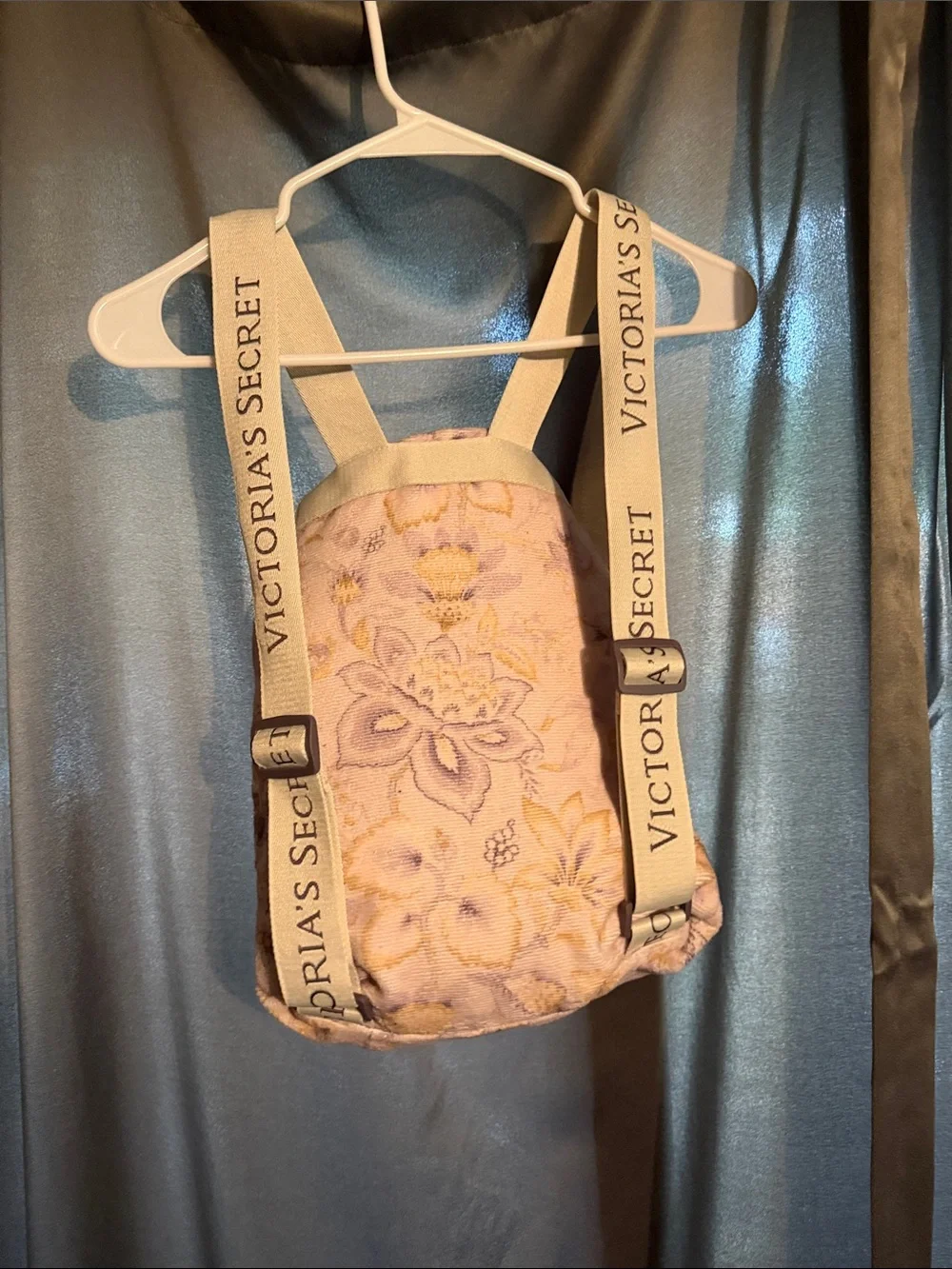 Floral Paisley Beach Towel/Bag with Straps